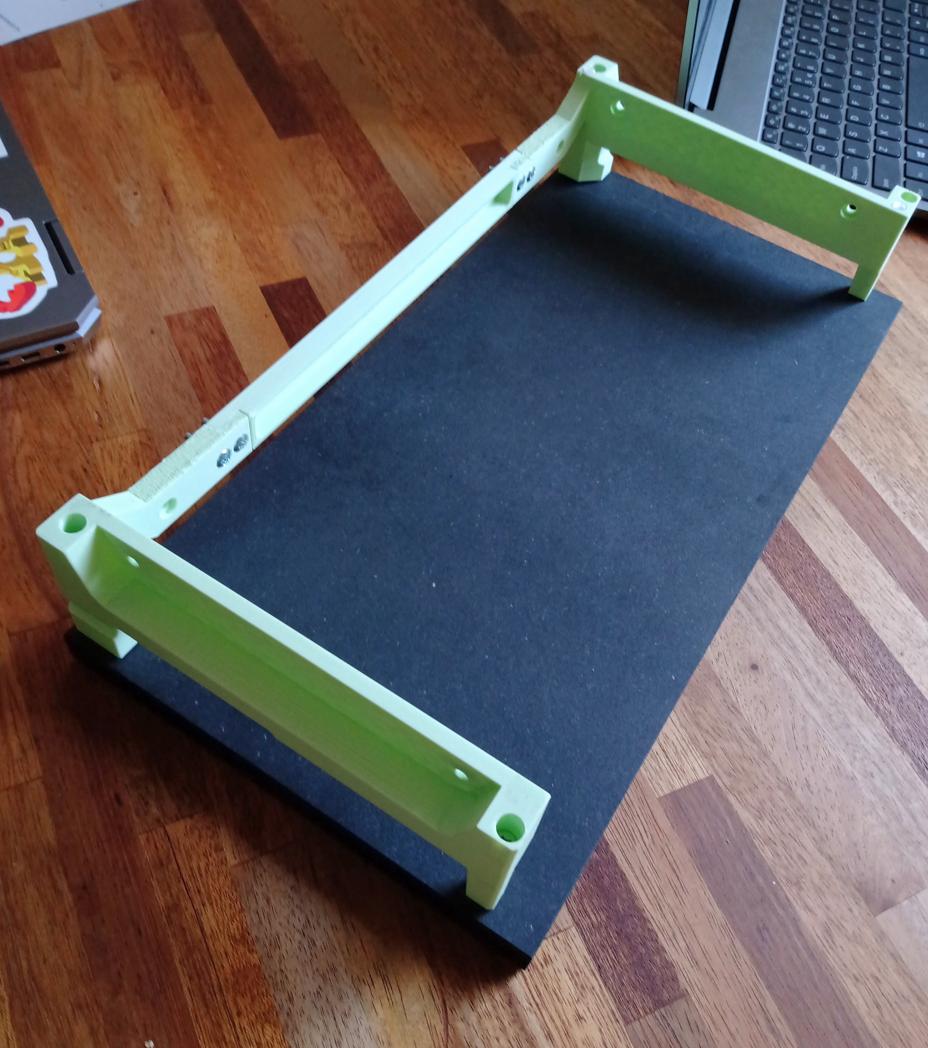 HP ZBook Studio G5 Laptopständer/Dock für 3D-Druck