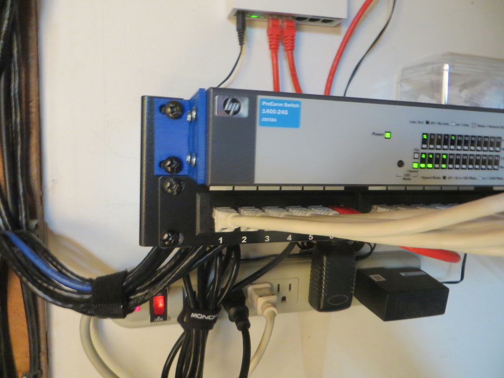 1U-Switch-Halterung für HP 1400 24g ProCurve Switch