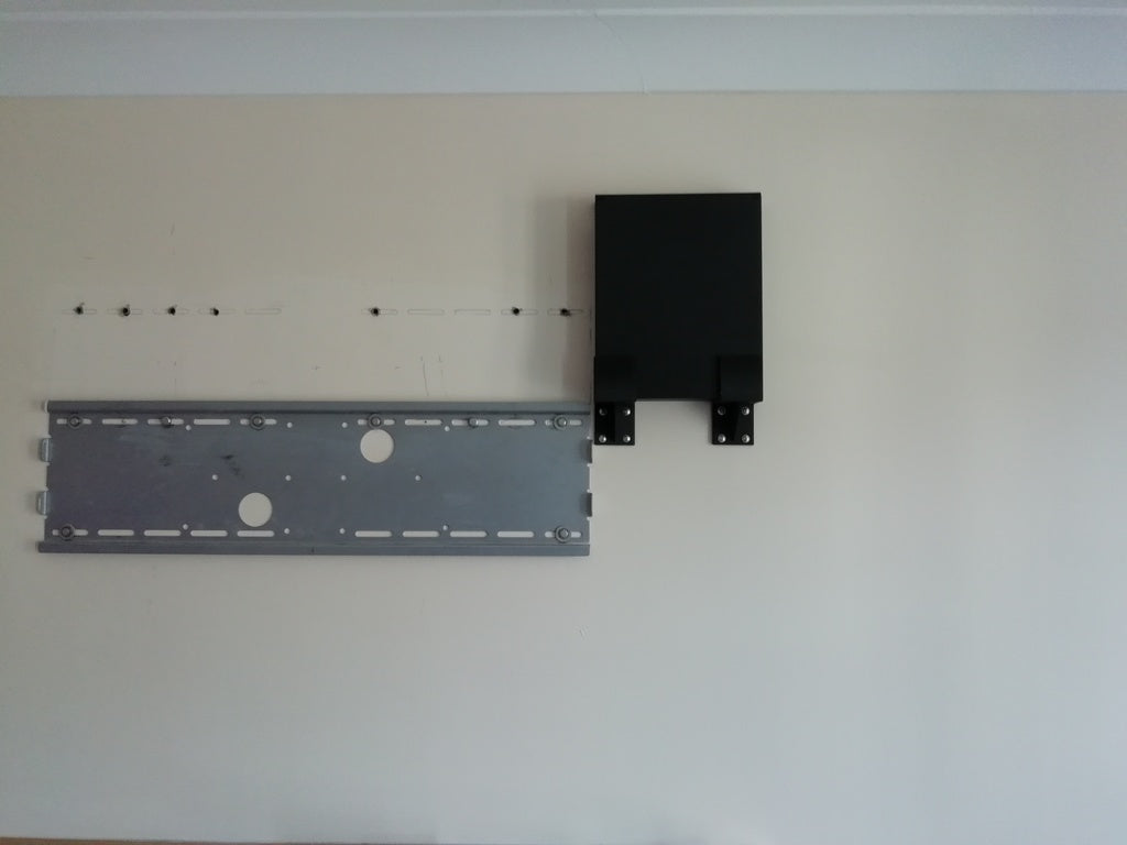 XBox One X – Wandhalterung