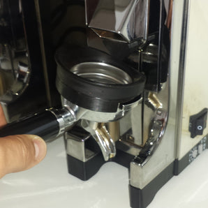 Kaffeebehälter für Espressomaschine