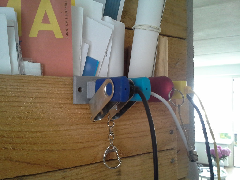 Einfache USB-Kabelhalter - 9 Stk.