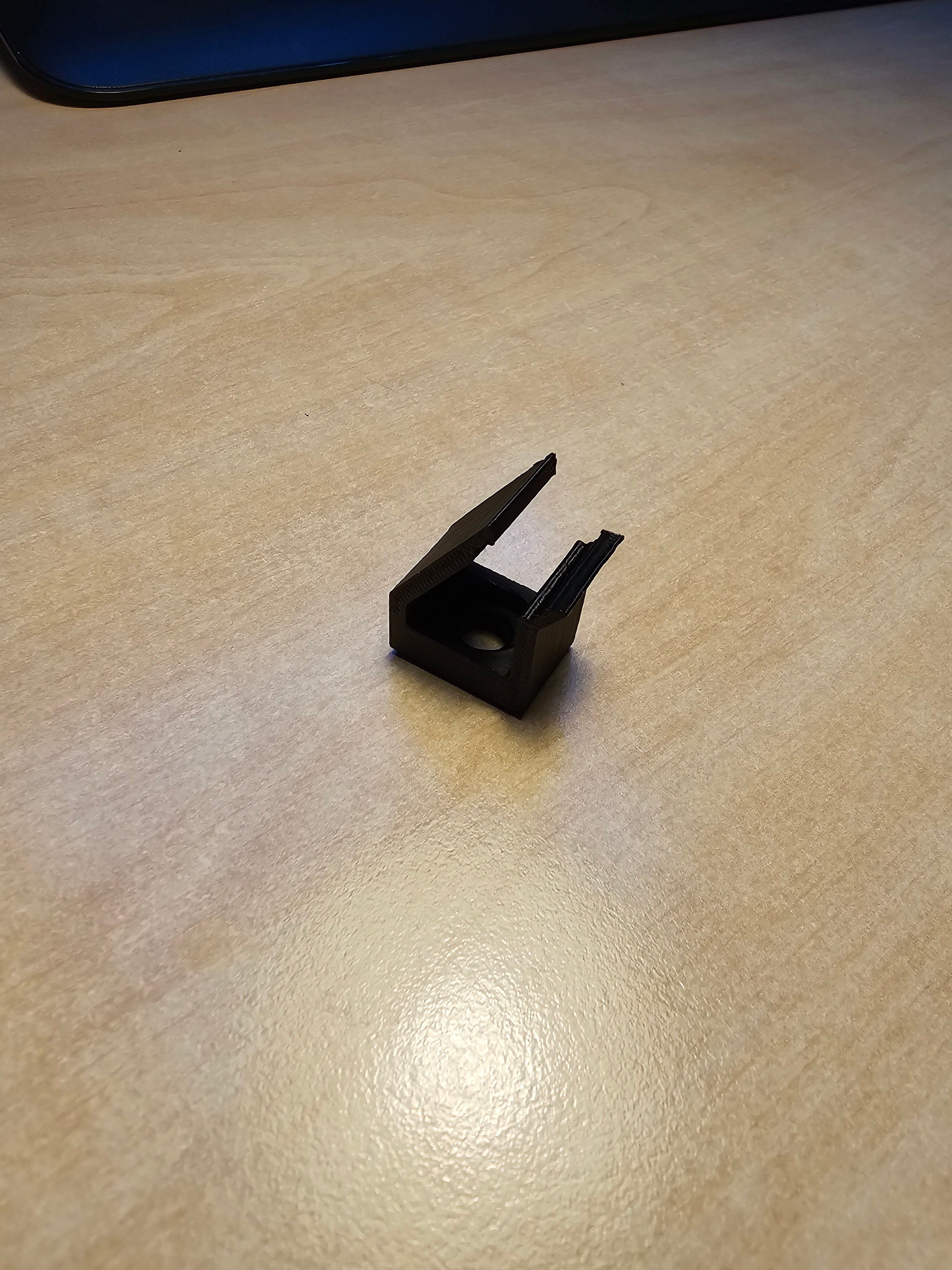 IKEA Ledberg-Clip für 3030-Profil (z. B. RatRig V-Core)