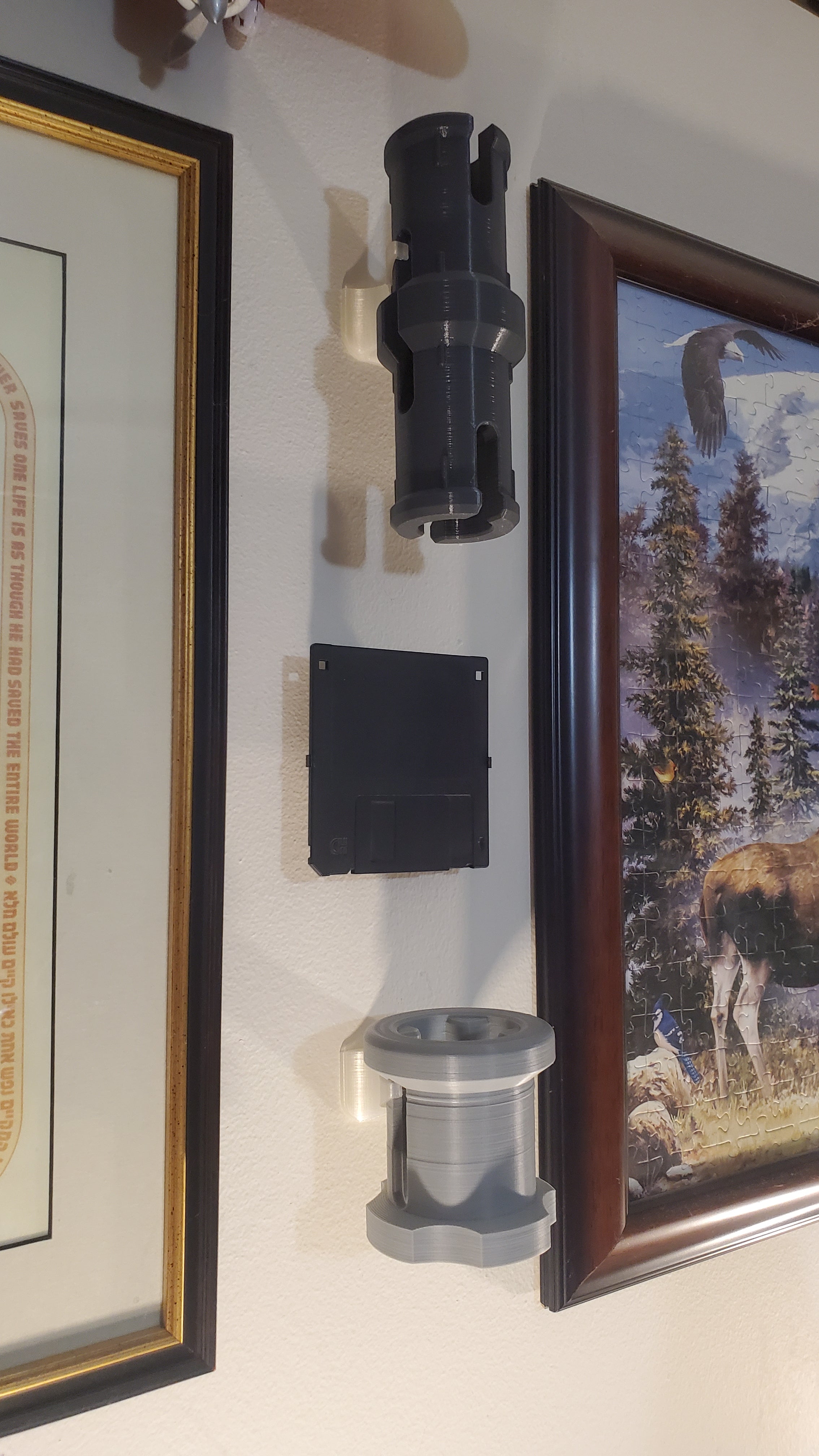 10x Skaleret LEGO Technic Fast Tap med Vægmontering