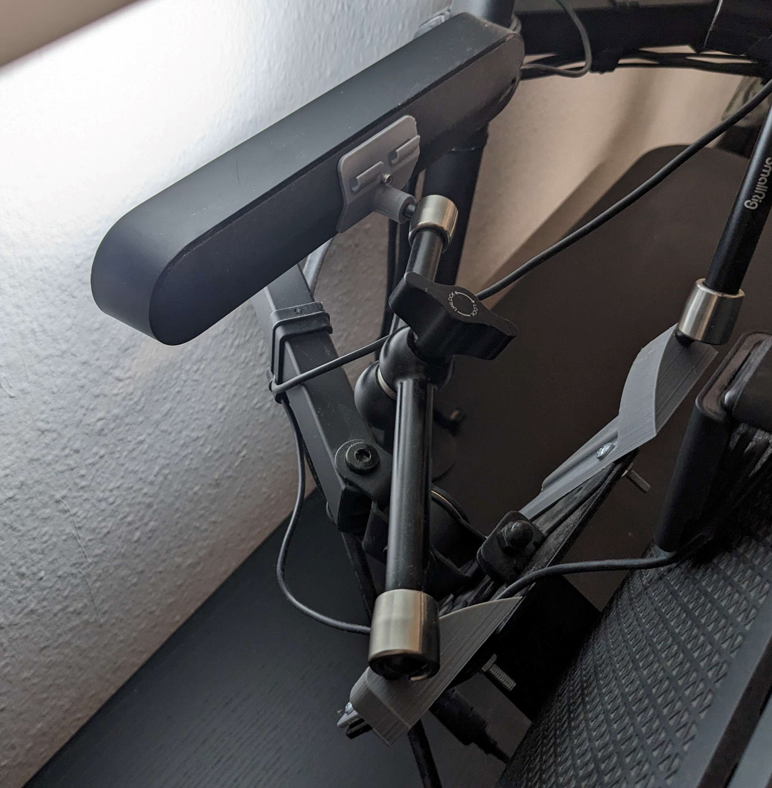 Philips Hue Play Bar Gelenkarmhalterung