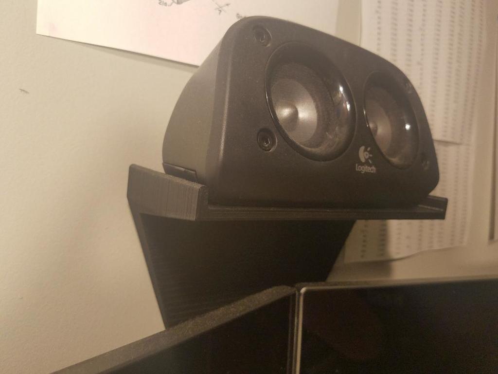 Wandhalterung für das Logitech Z506-Lautsprechersystem