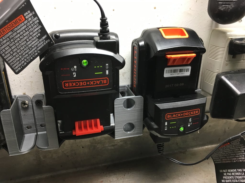 Black &amp; Decker / DeWalt 20-V-Batteriehalter für die Wandmontage oder den stehenden Einsatz