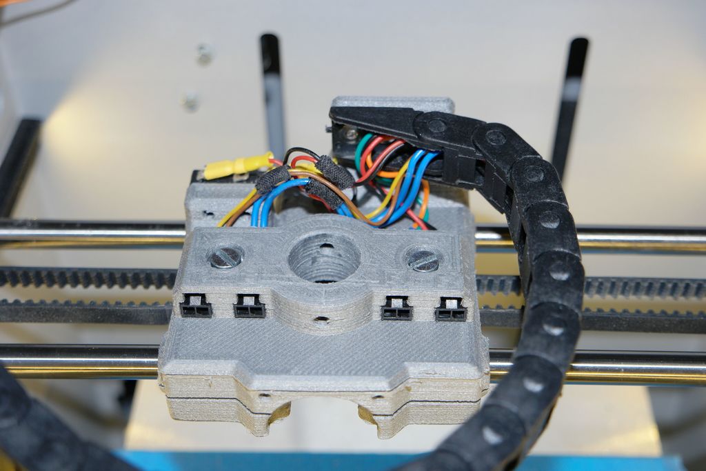 German RepRap NEO E3D V6 Halterung mit elektrischem Anschluss