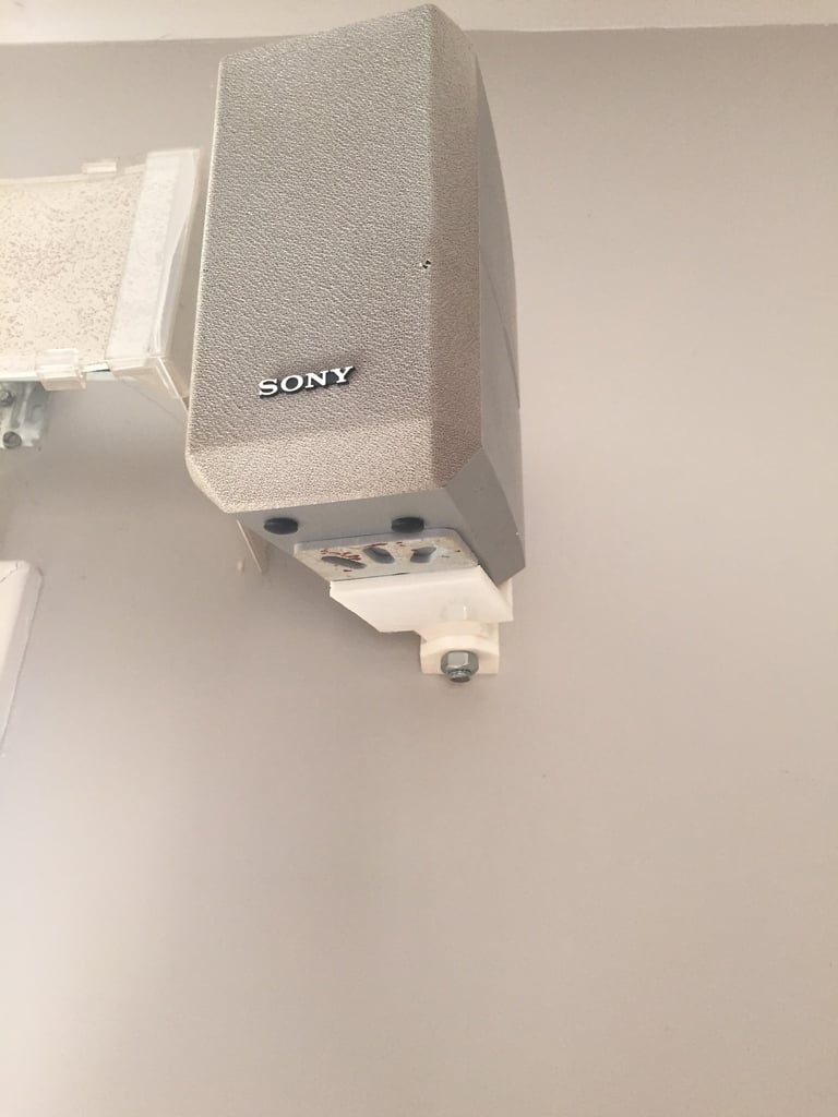 Væg- og hjørnebeslag til Sony hjemmebiografhøjttalere