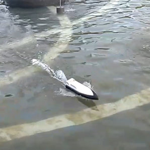 Leistungsstarkes ferngesteuertes Schnellboot