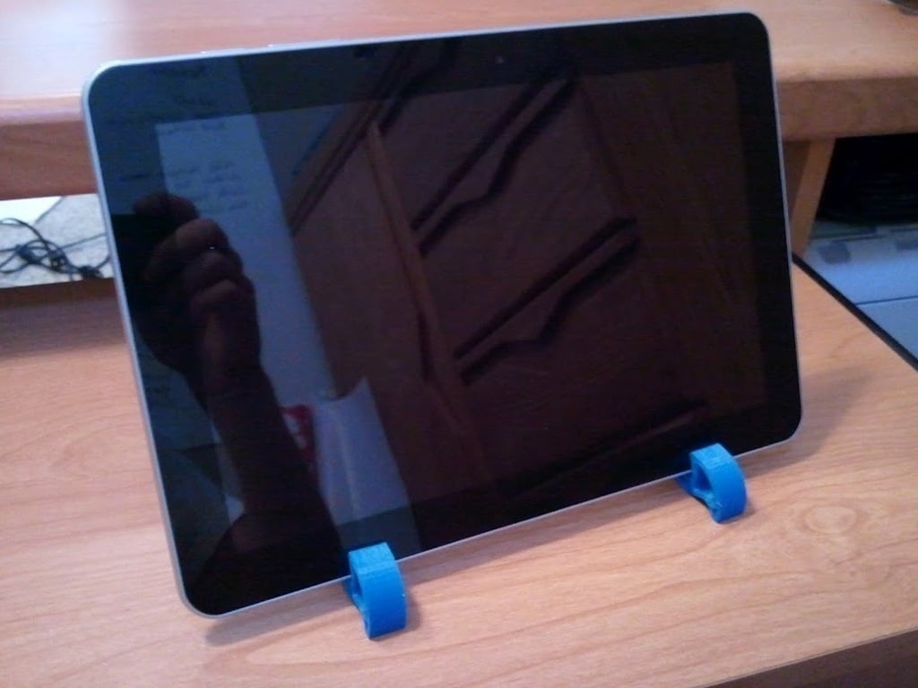 Minimalistischer iPad / Samsung Galaxy Tab 10.1 Ständer