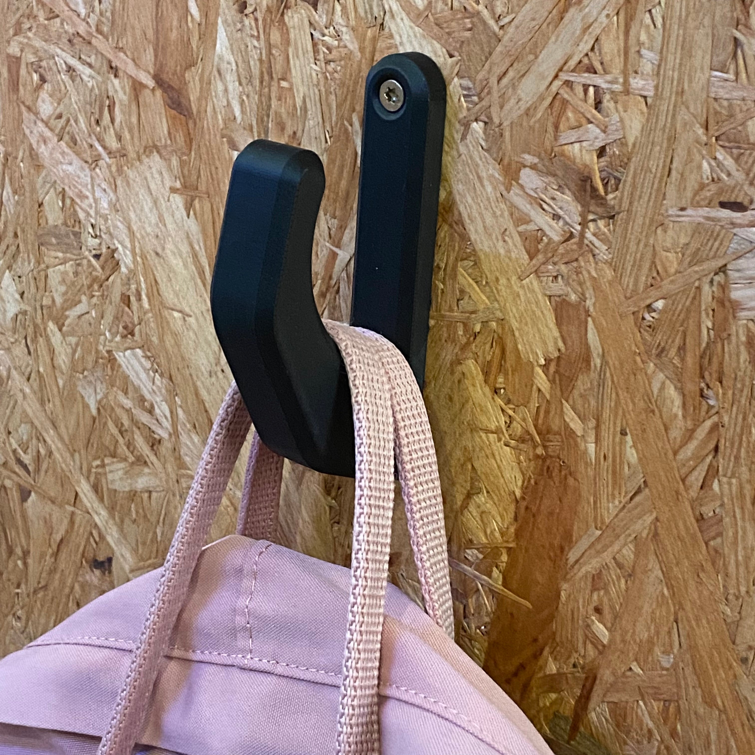 Rucksack-Wandhaken