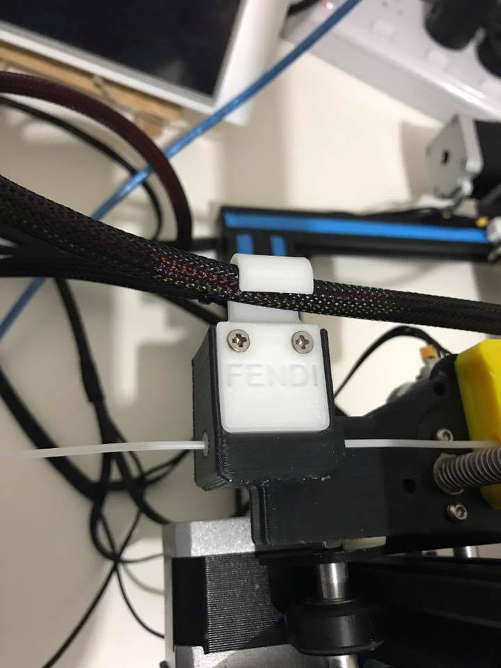 Ersatzabdeckung für CR-10S Filamentsensor mit integriertem Kabelhalter