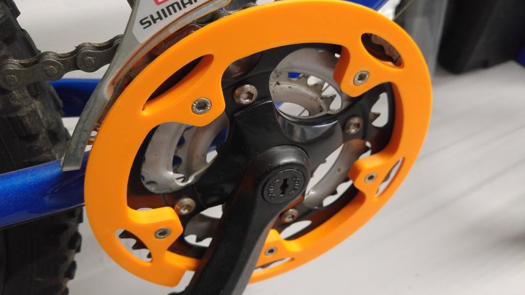 Fahrradkettenschutz – 185 mm Durchmesser mit 5 Befestigungslöchern