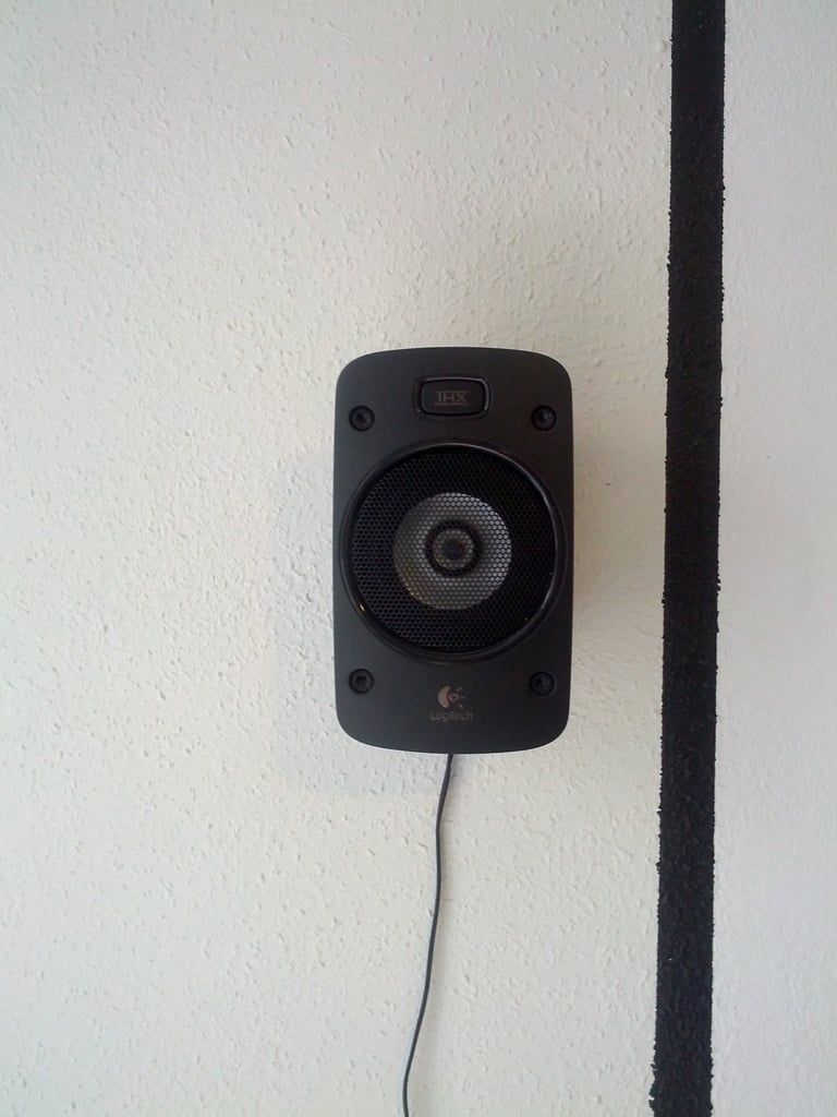 Wandhalterung für das Logitech Z906 5.1-Lautsprechersystem