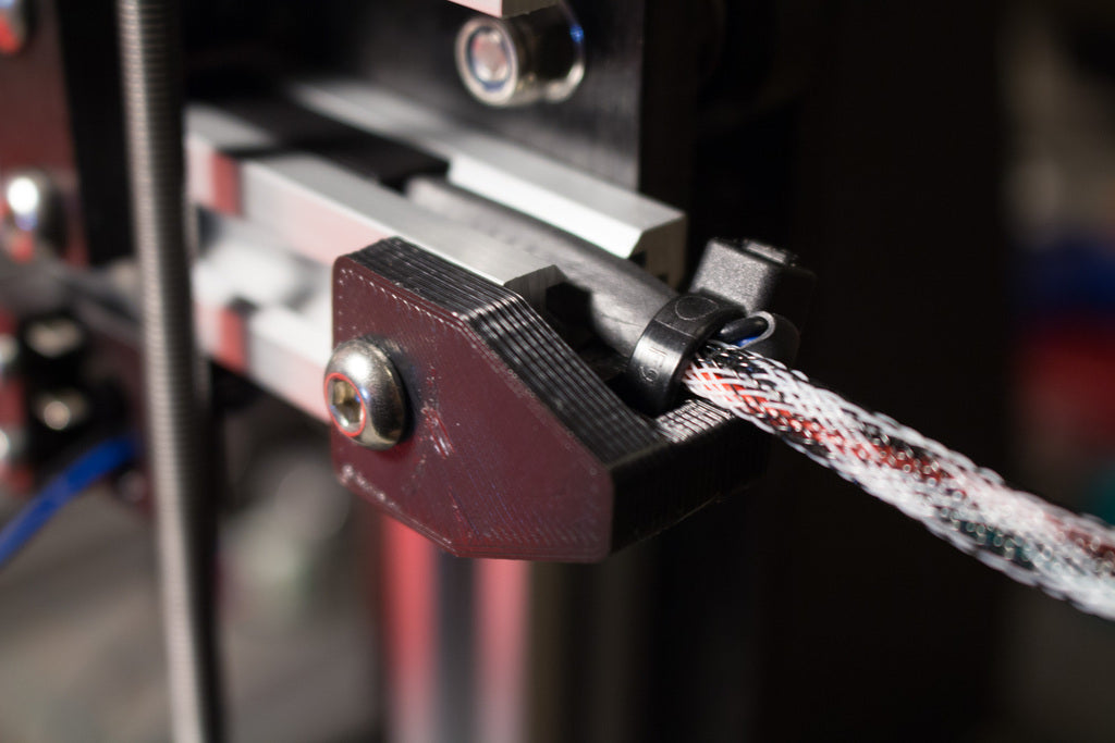 Kabelmanagement für V-Slot-Drucker (MakerFarm i3v)