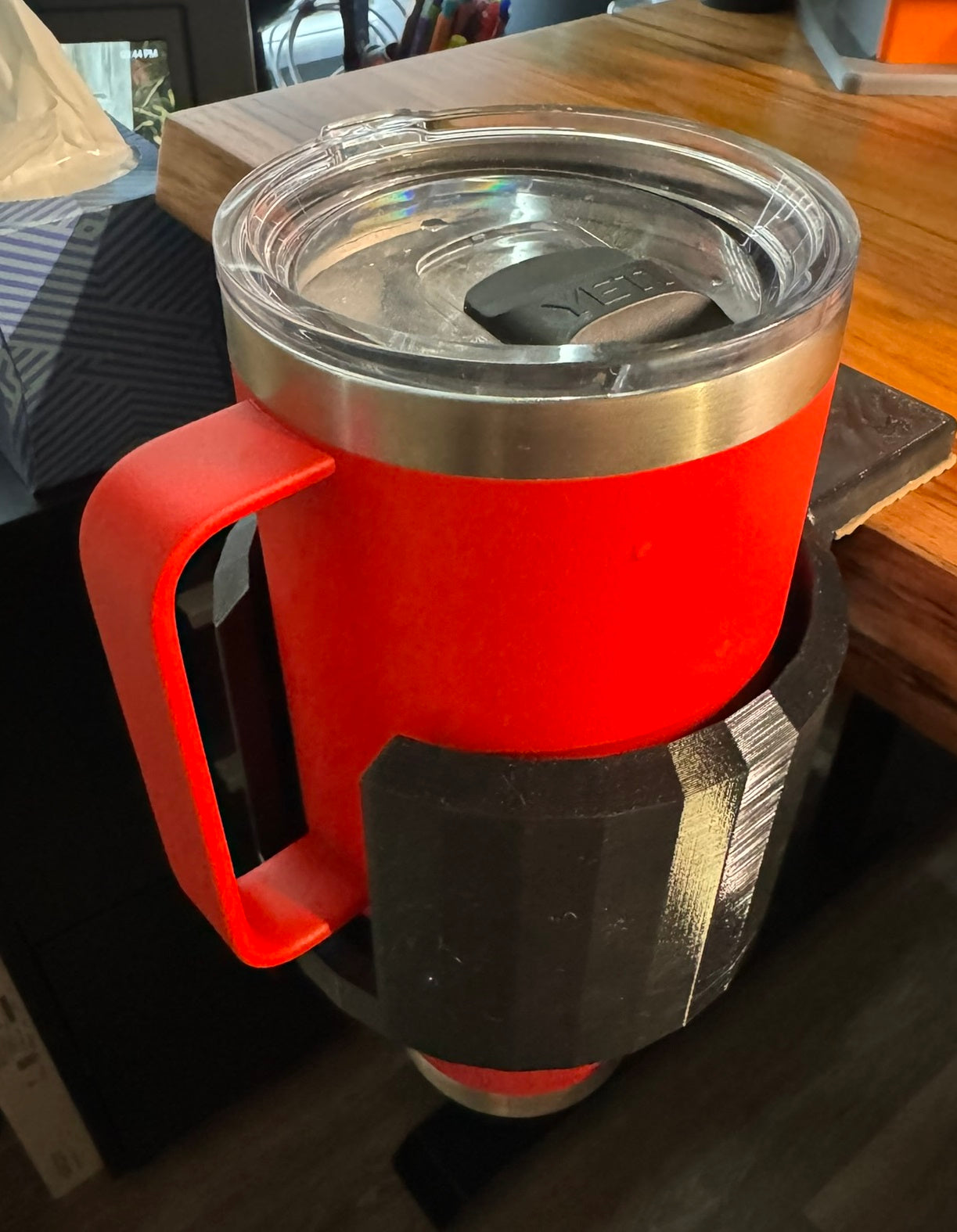 Clamp-on Kopholder til Skrivebord – Ideel til Yeti og Stanley Tumblere