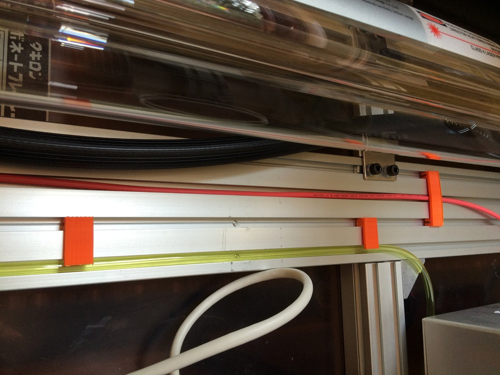 Lasersaur Kabelmanagement-Clip