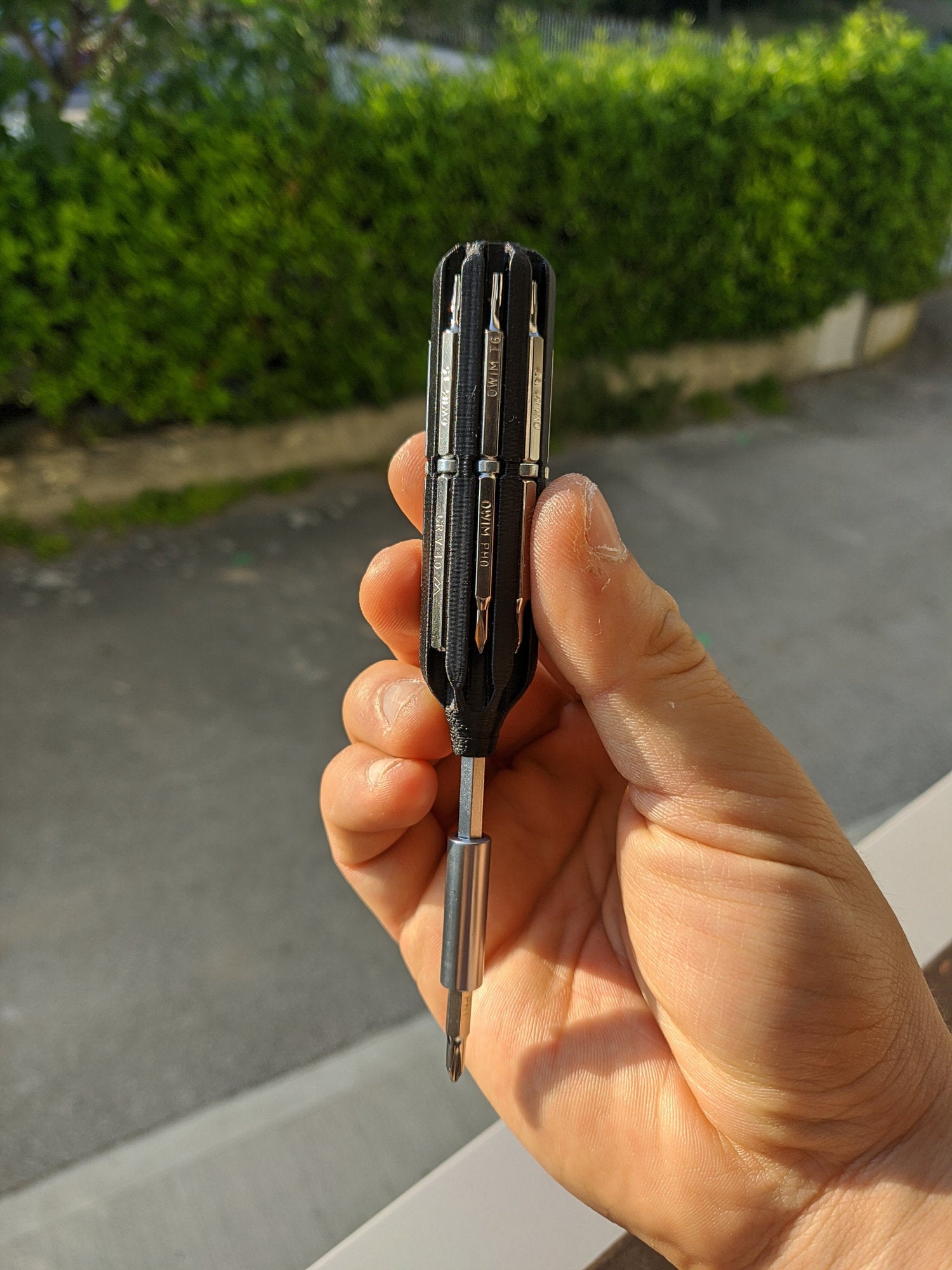 Mini Præcisionsskruetrækker Håndtag V2 med 16 Bit Magnetisk Holder