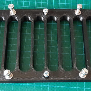 VESA-Adapter für Monitormontage: 100x100 auf 200x100
