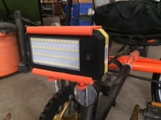 Fahrradlichthalter – Universeller Fahrradlichthalter