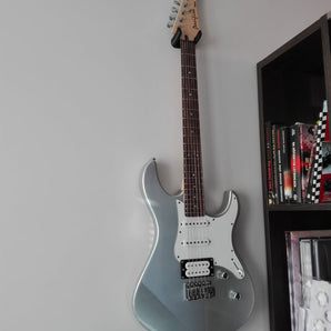 Gitarren-Wandhalterung für Yamaha Pacifica 112 E-Gitarre