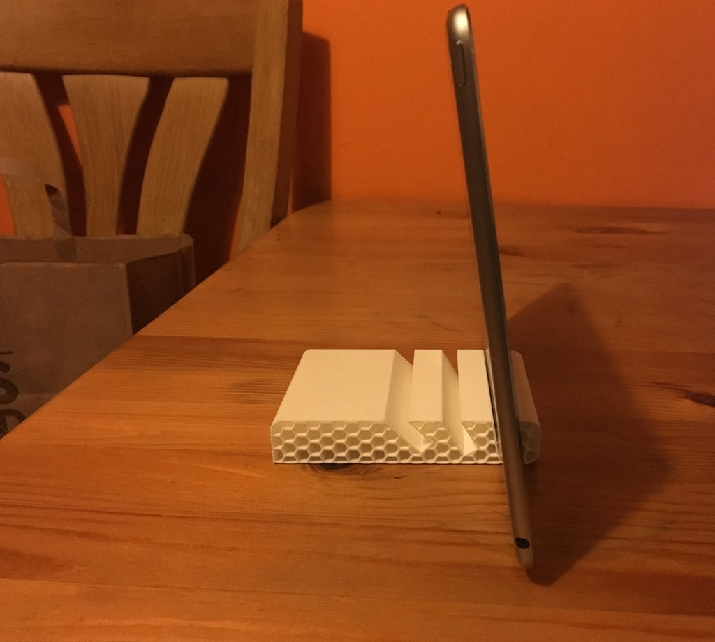 Lebkuchen-iPad-Ständer mit 3 Winkeln