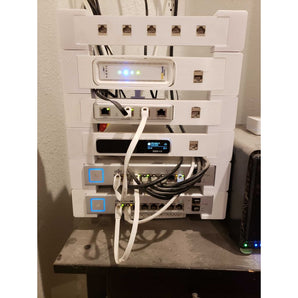 Modulares Mini-Rack für UniFi-Netzwerke