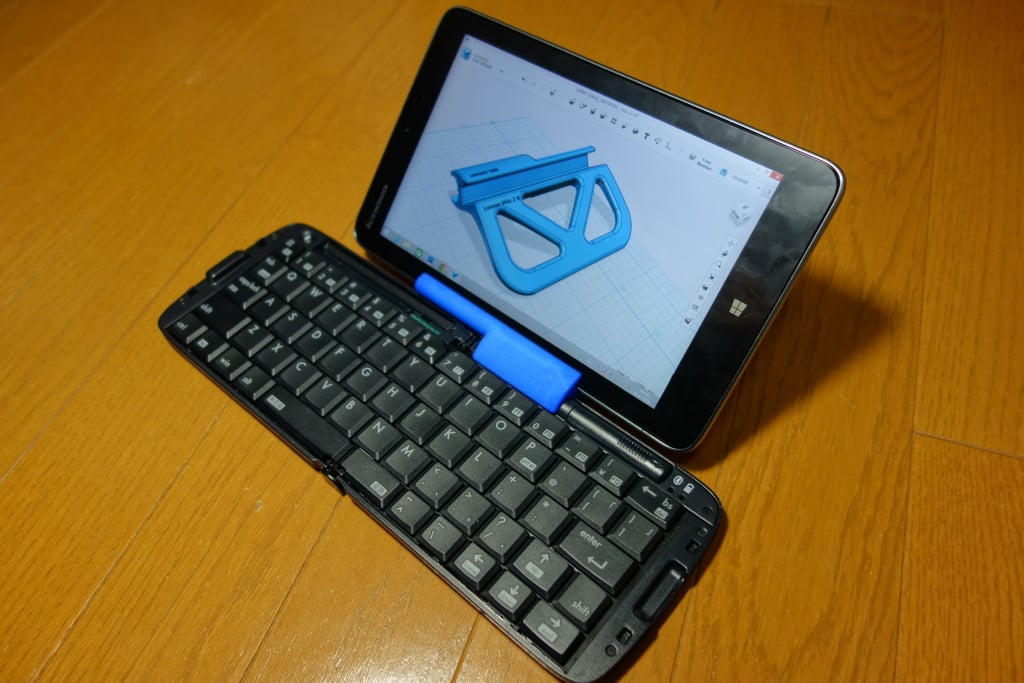 Tablet-Ständer für die faltbare Tastatur RBK-3000BT und Lenovo Miix 2 8/iPad mini Retina