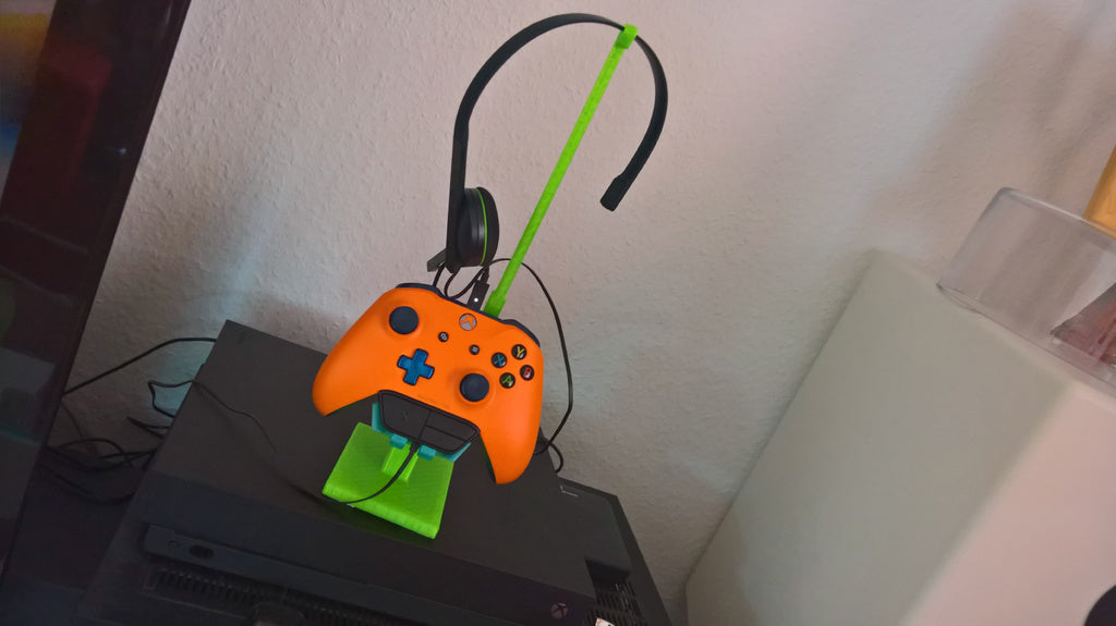 Xbox One Controller-Ständer mit Kopfhörern