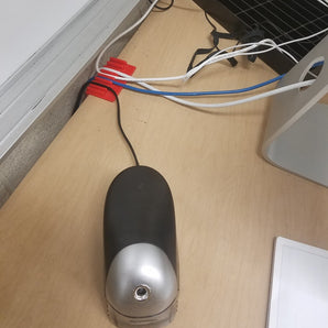 Kabelhalter für den Schreibtisch – Ordnen Sie Ihre Kabel