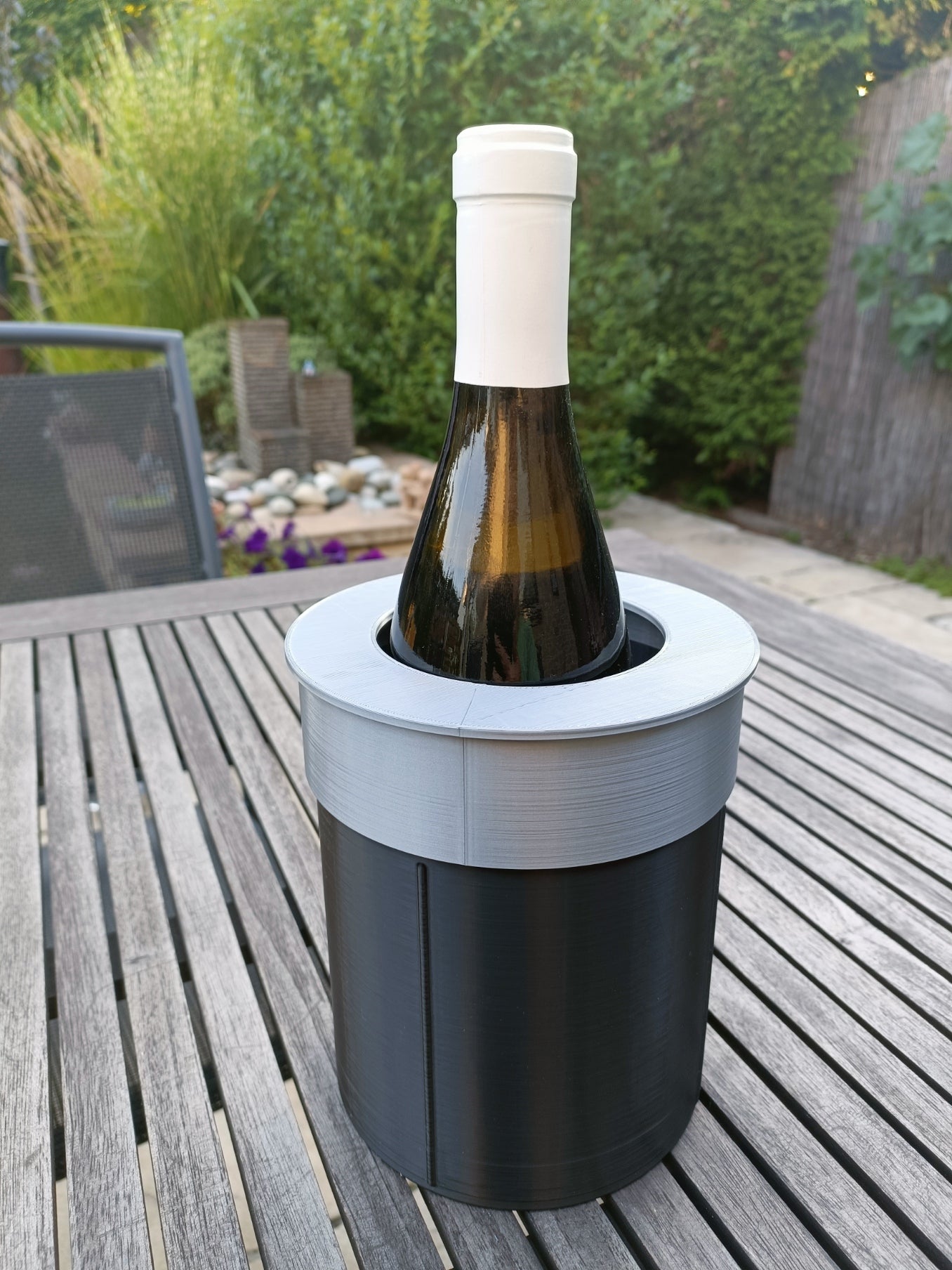 Vinkøler med plads til 4 køleelementer - Perfekt tempereret vin