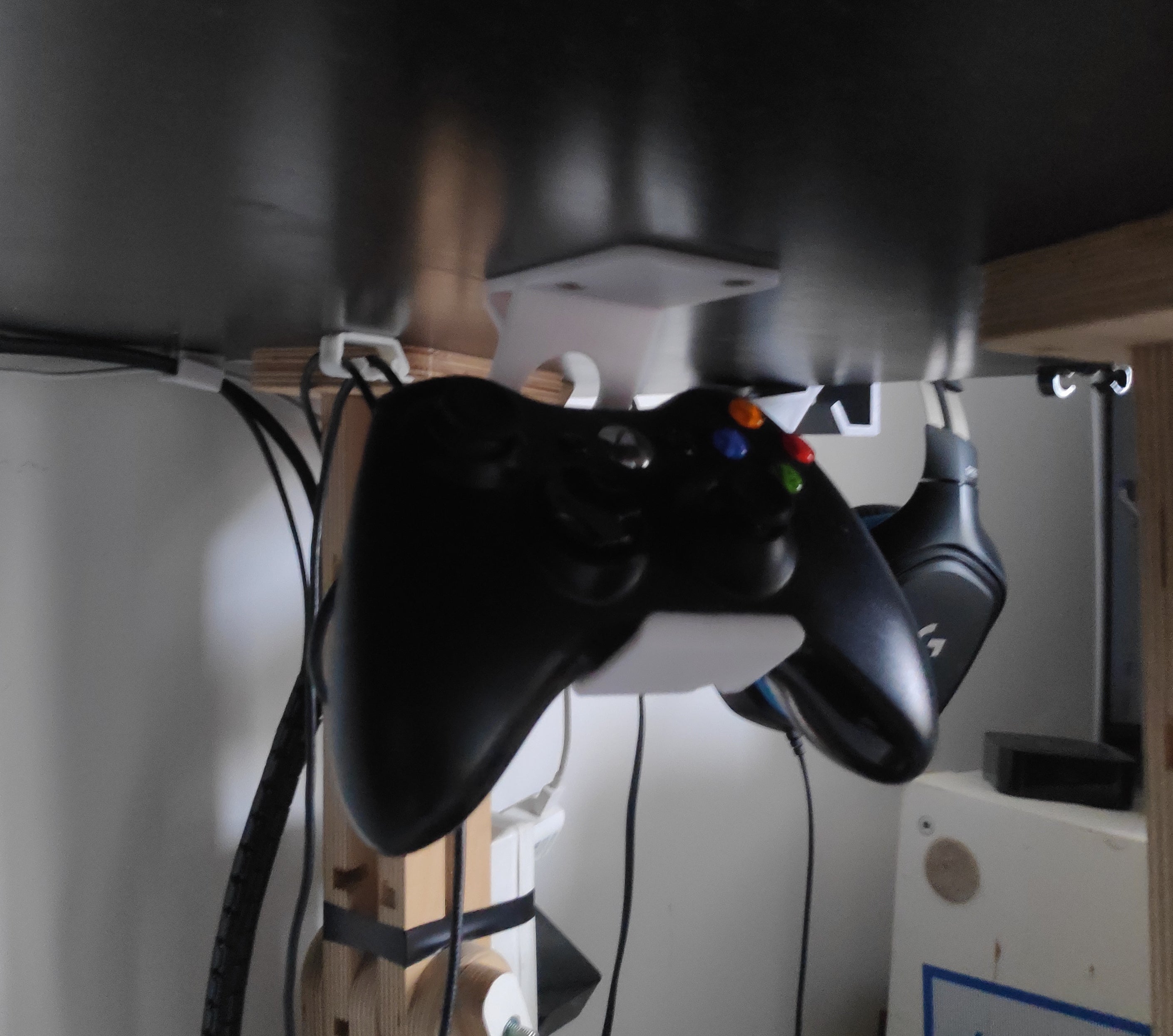 Xbox Controller Holder til Under Skrivebordet