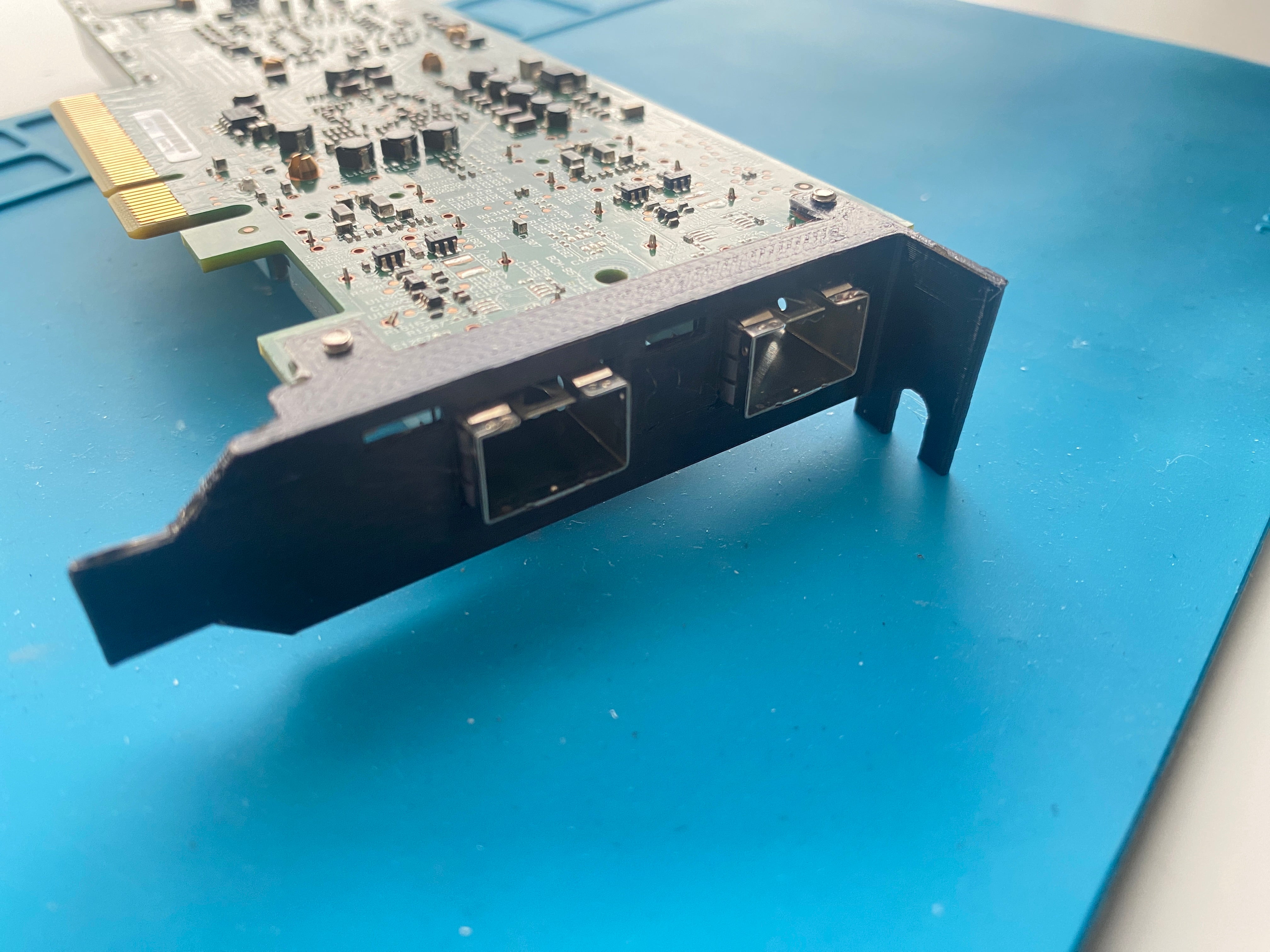 Dell Broadcom 57711 10-GB-Netzwerkkarte mit niedrigem Profil