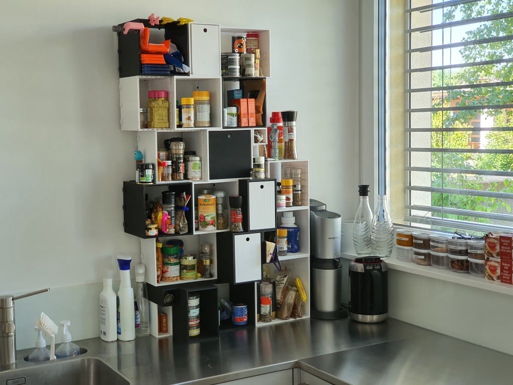 Modulares Gewürzregal