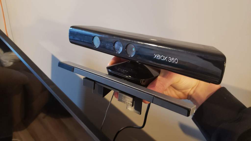 Top-TV-Halterung für Xbox Kinect und Wii-Sensor