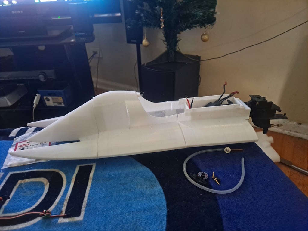RC Boot F1 - Schnelles und stabiles Rennmodell