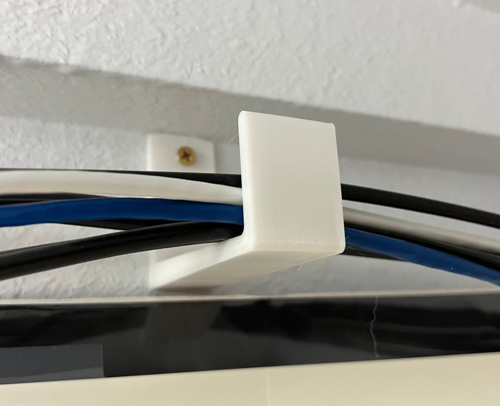 Wandhalterungen für Kabel, Rohre oder Leitungen
