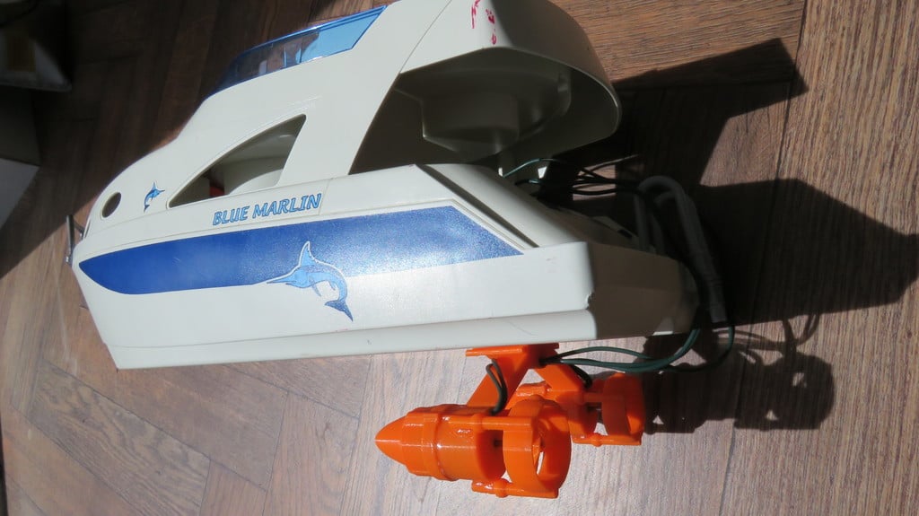 Playmobil-Boot mit Doppelmotorgondel