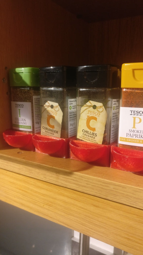 Gewürzglashalter für Tesco-Gewürze