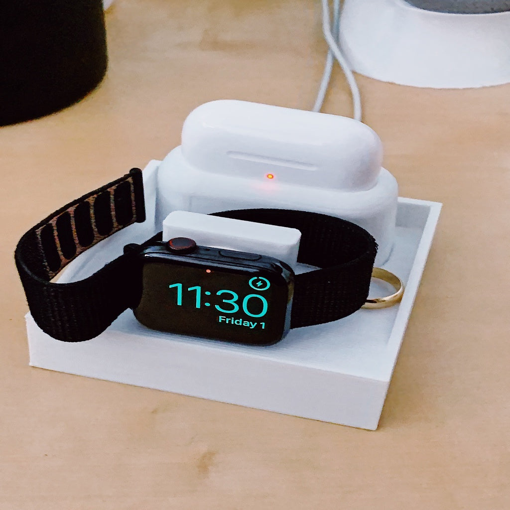 Dock zum Laden von Airpods Pro und Apple Watch