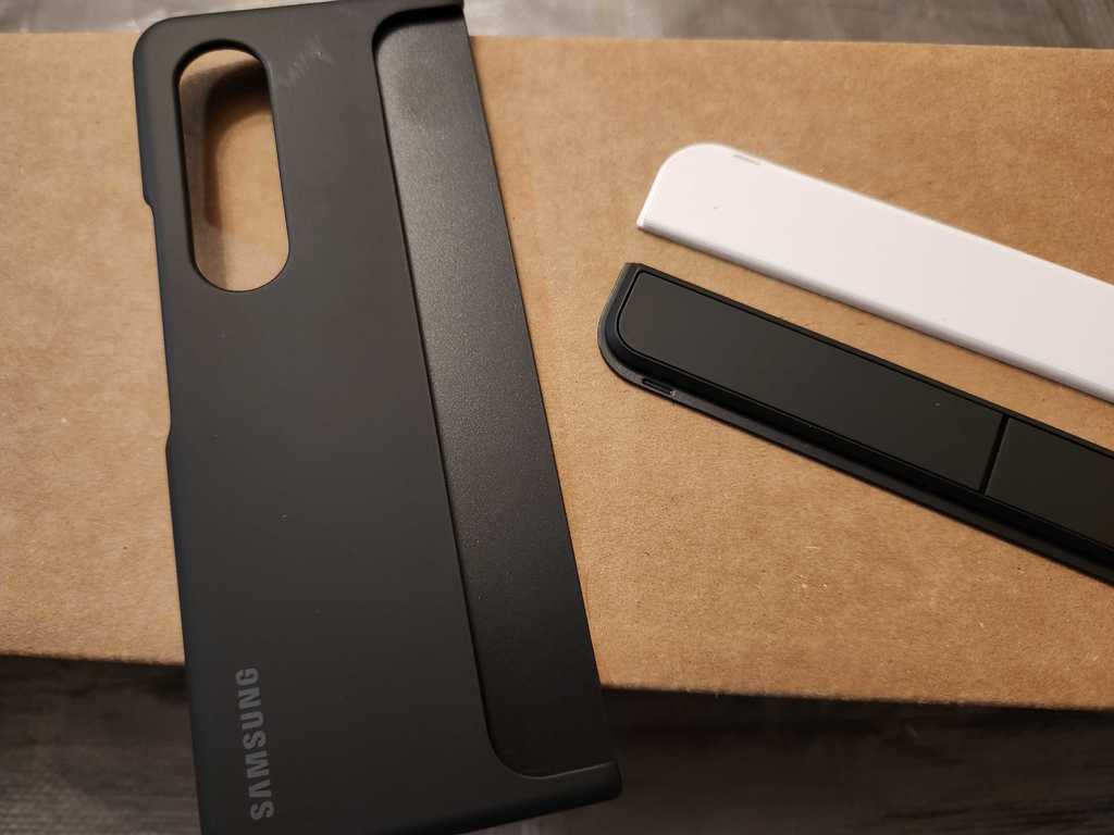 Fold 4 Quick Swap-Platte für Samsung S Pen / Kickstand-Hülle