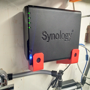 Wandhalterung für Synology DS218 NAS-Modelle (2 Teile)