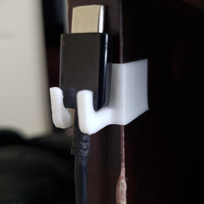 Schreibtisch-Kabelhalter für Samsung USB-C-Ladegerät – Clip-Design für 15,2 mm Tischbeine