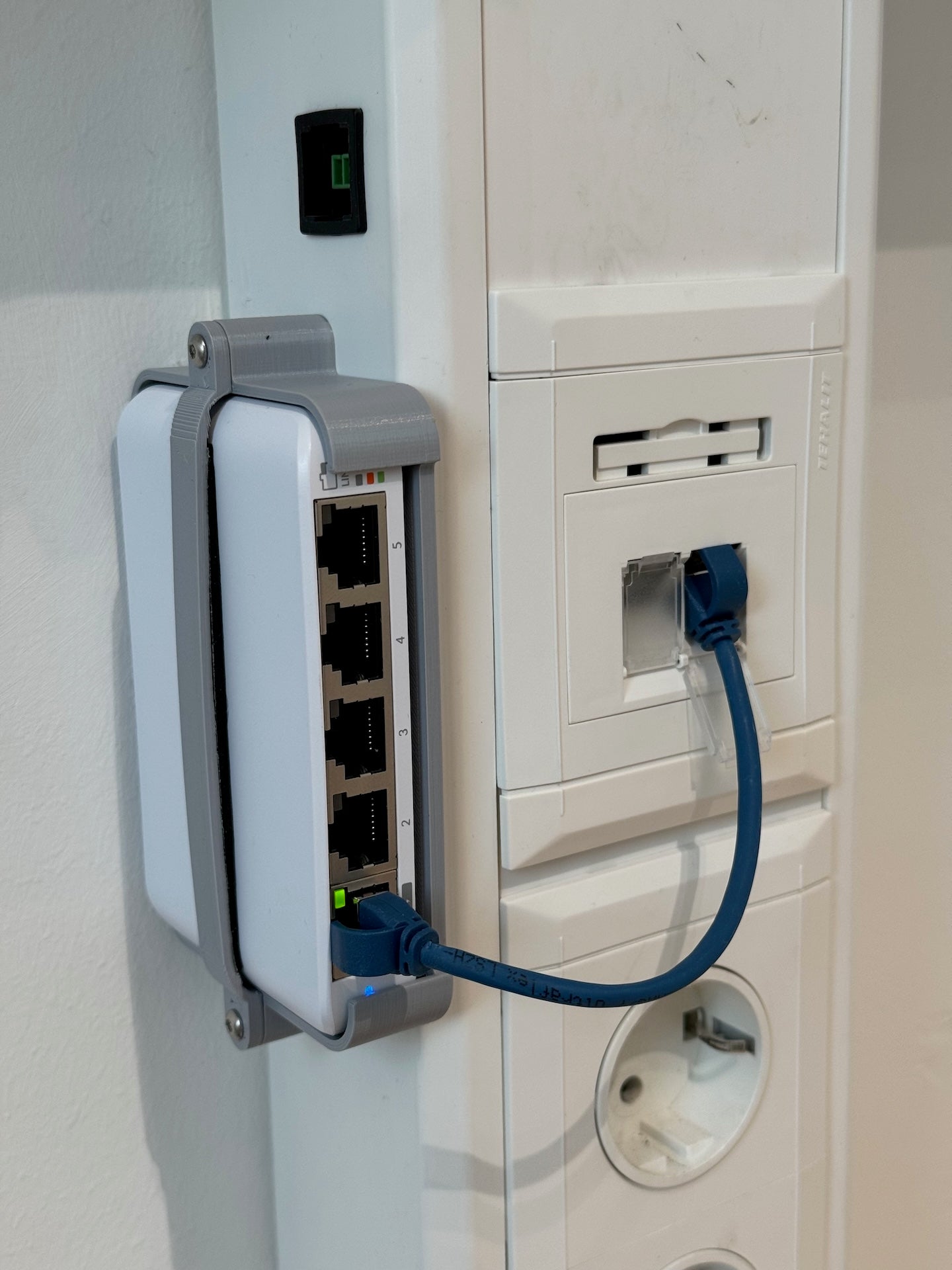 Ubiquiti Flex Mini-Wandhalterung