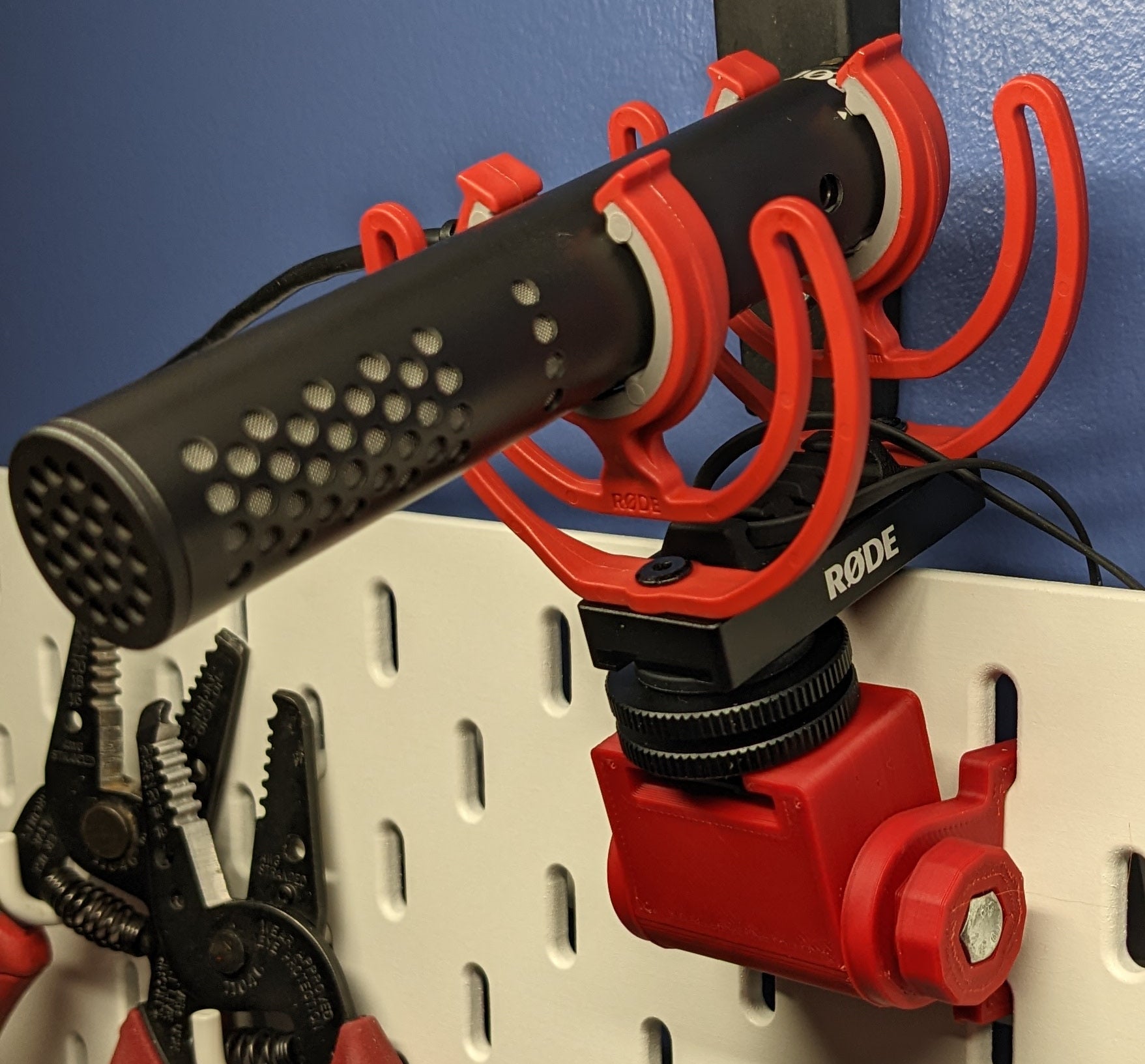 SKÅDIS Cold Shoe Mount – Lösung zur Mikrofonmontage