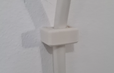 Kabelhalter mit unsichtbarer Schraube