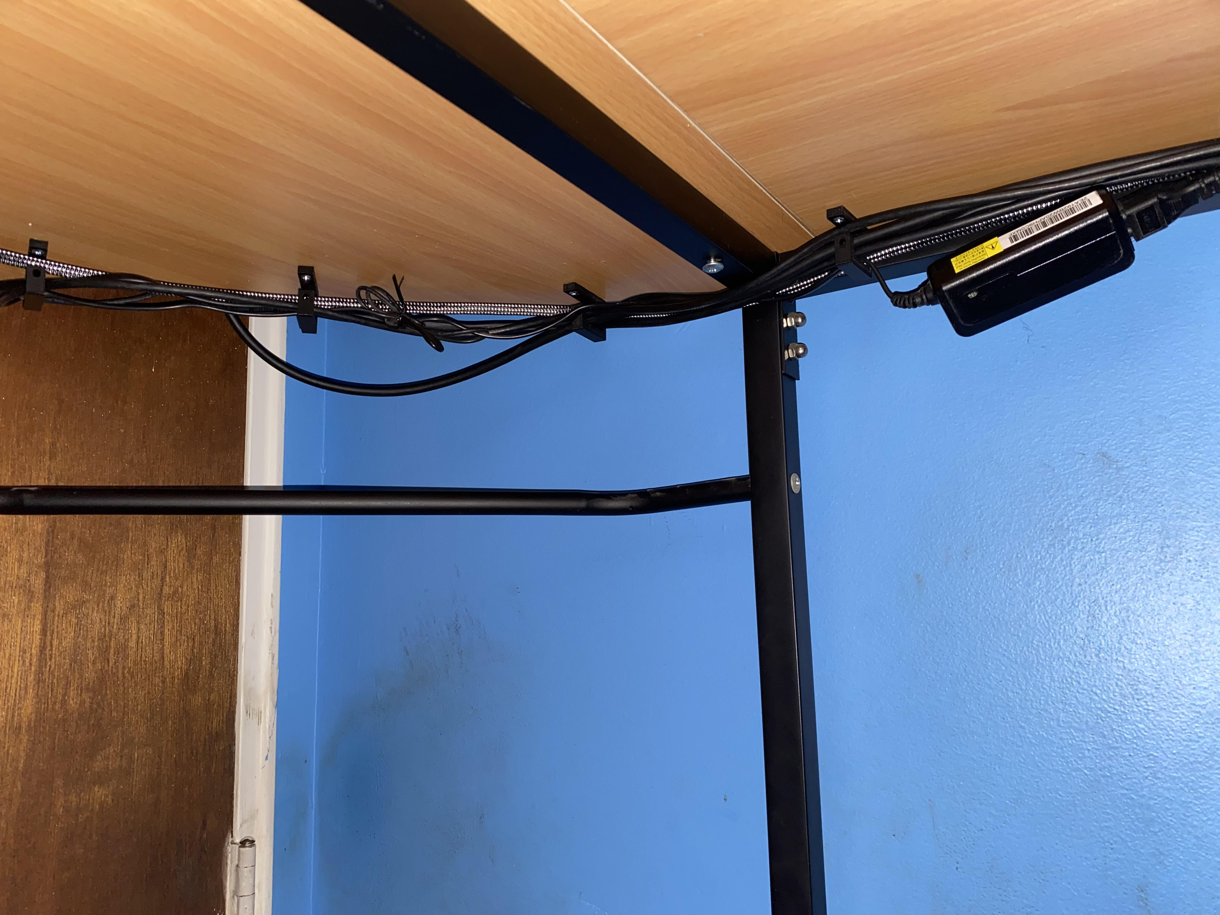 Kabelhaken für unter dem Schreibtisch