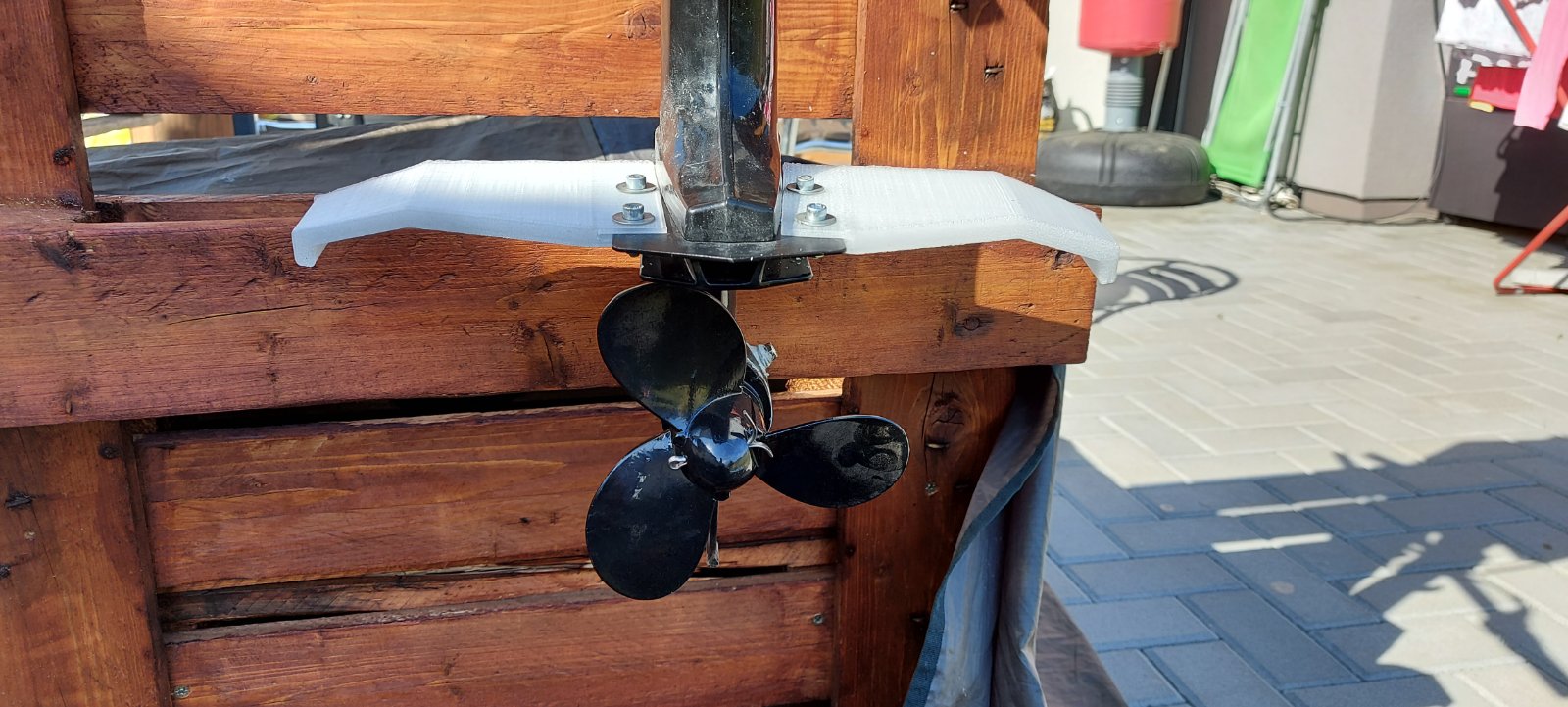 Stabilitätsflügel für Bootsmotor