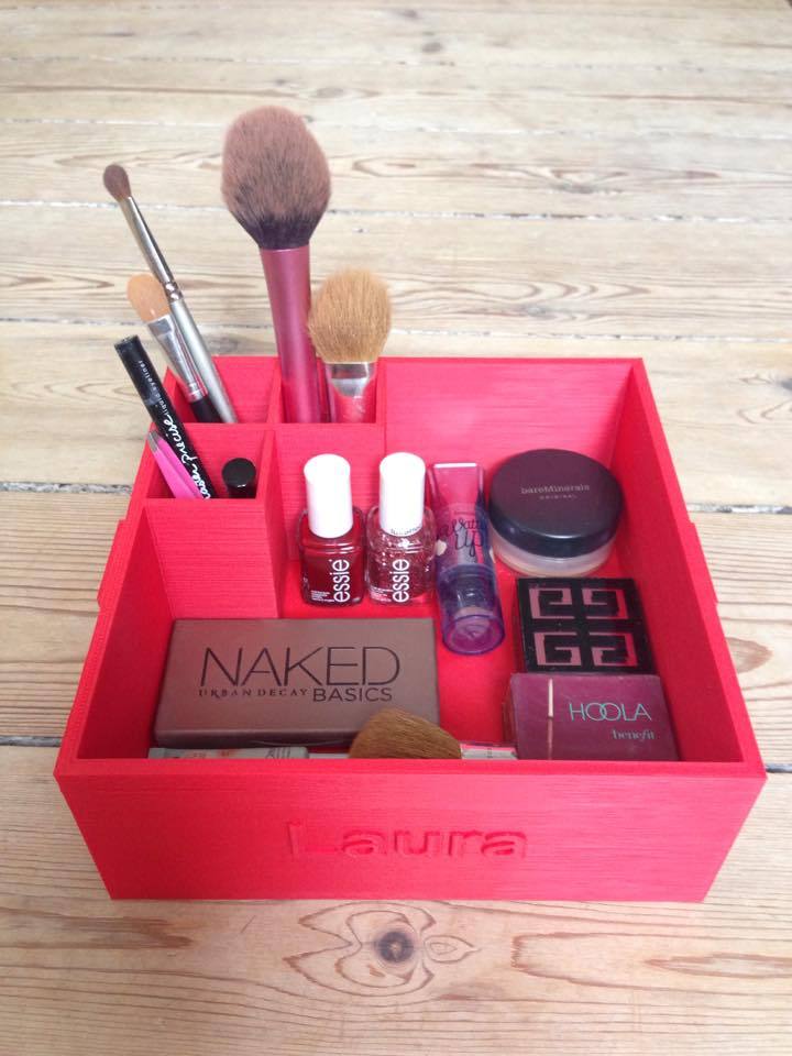 Personalisierte Make-up-Box mit Namen