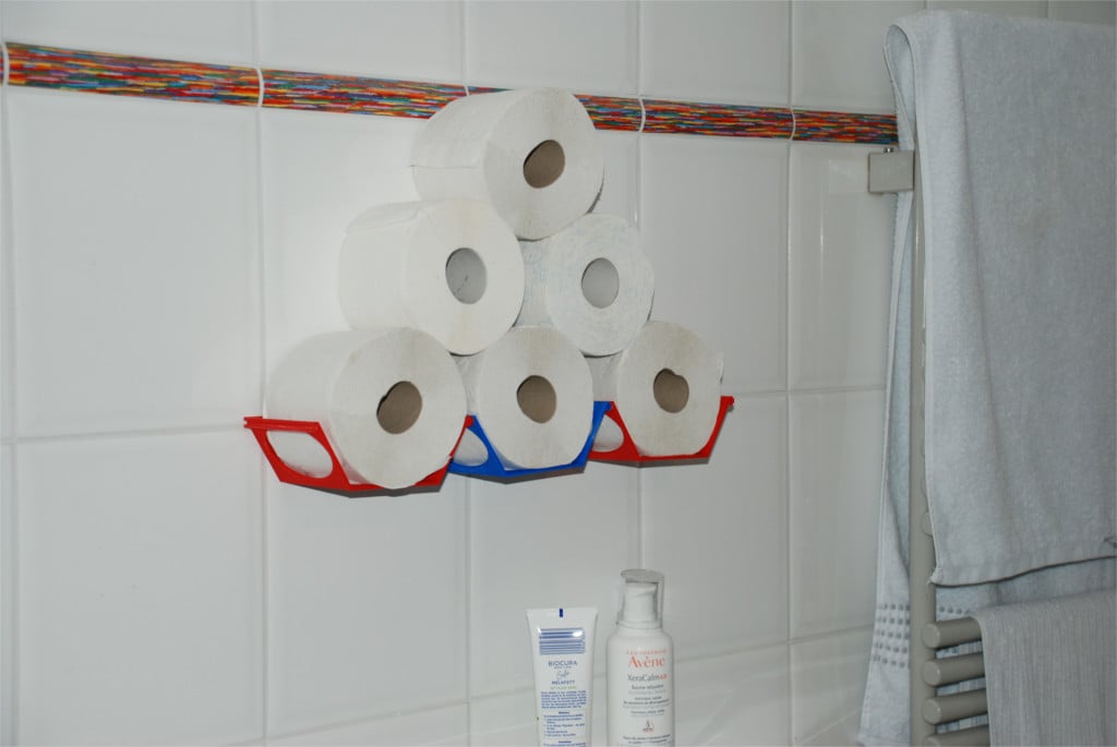 Wandmontierter, ausziehbarer Toilettenpapierhalter